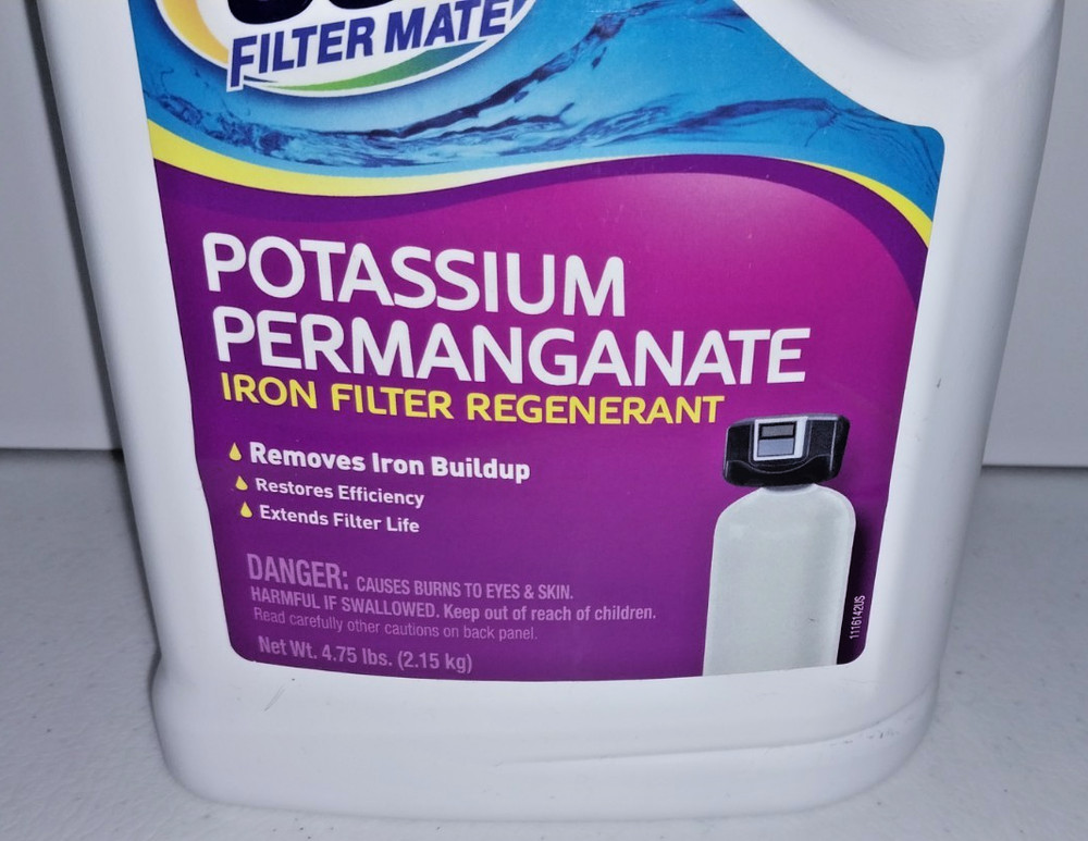 OUT Filter Mate Potassium Permanganate Iron Filter Regenerant 4.75 Lbs/76 oz Jug