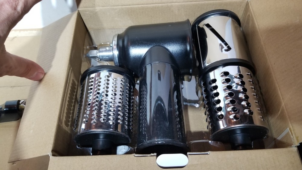 Innomoon Slicer Shredder Attachments for KitchenAid IN1906 - New