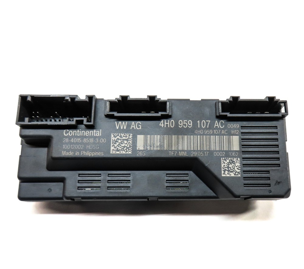 2018 AUDI A8L (D4 4H) REAR TRUNK HATCH LID CONTROL MODULE