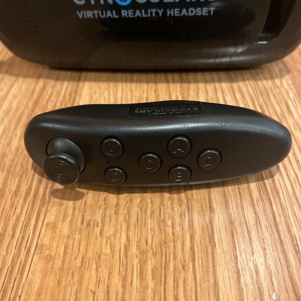 Cynoculars Virtual Reality 3D Headset Wireless - Gaming Remote Compatible
