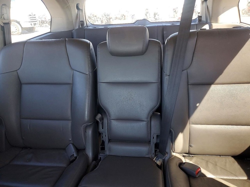 ODYSSEY 2015 Glove Box 4990907