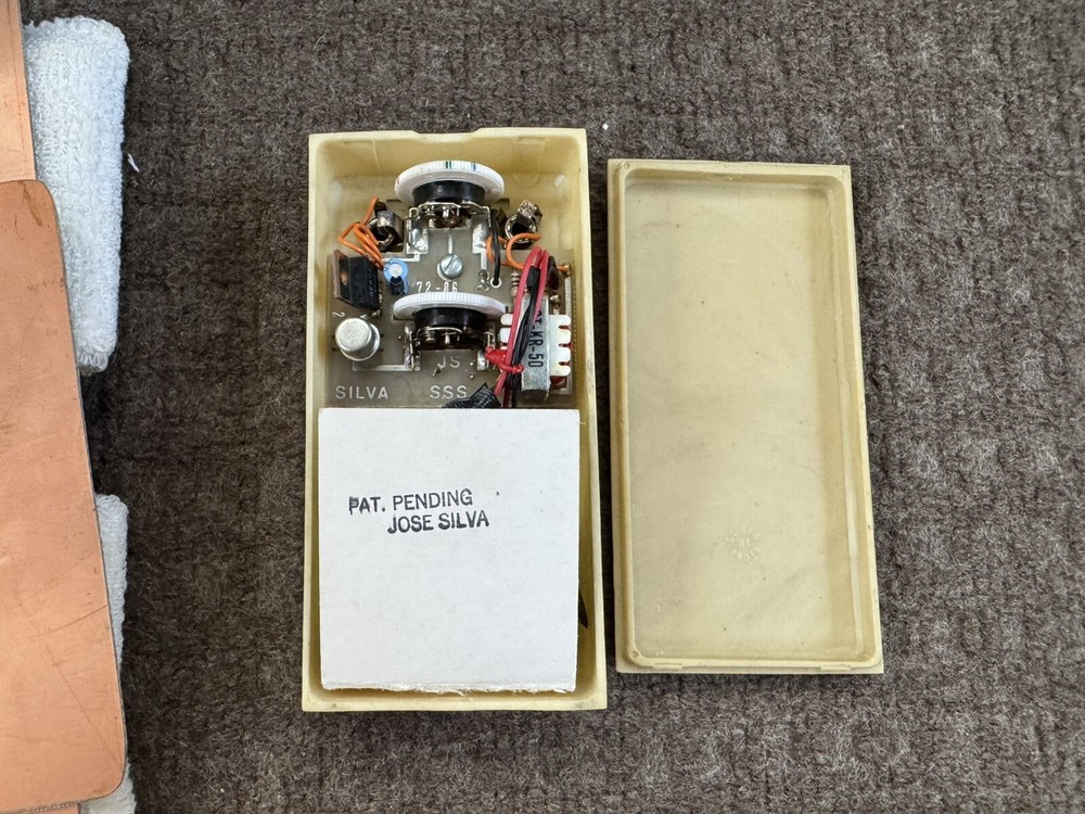 Silva Method Stimulator Mind Control Device Jose Silva Psychorientology Plates