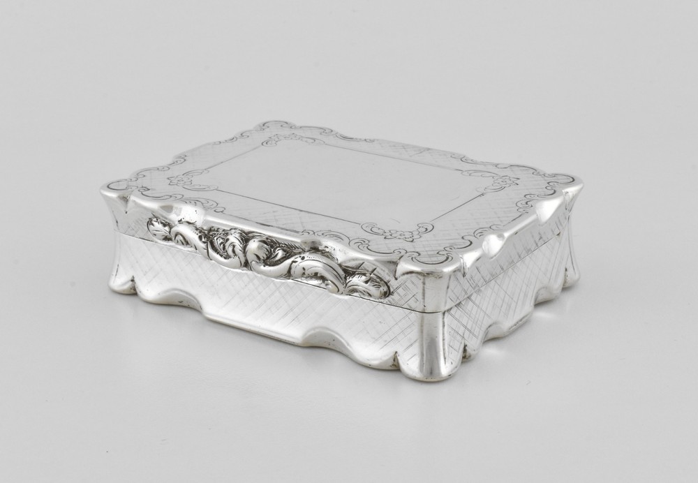Antique English Victorian Solid Silver Large Snuff Box, (David Pettifer, 1851)