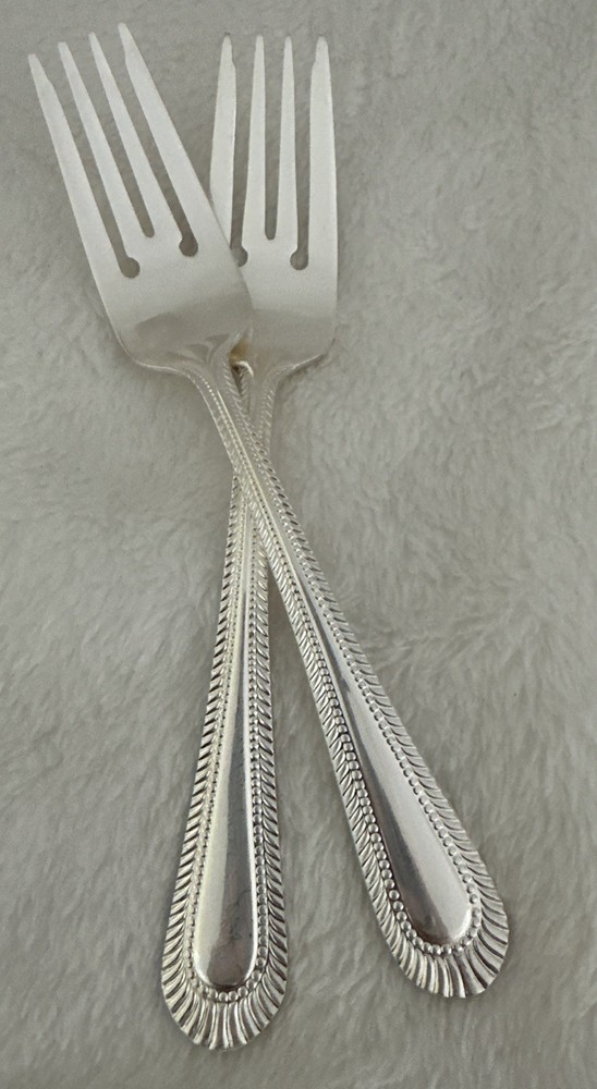 2 WALLACE Wickham Deep Silverplate Salad Forks Flatware Fan Bead 7”