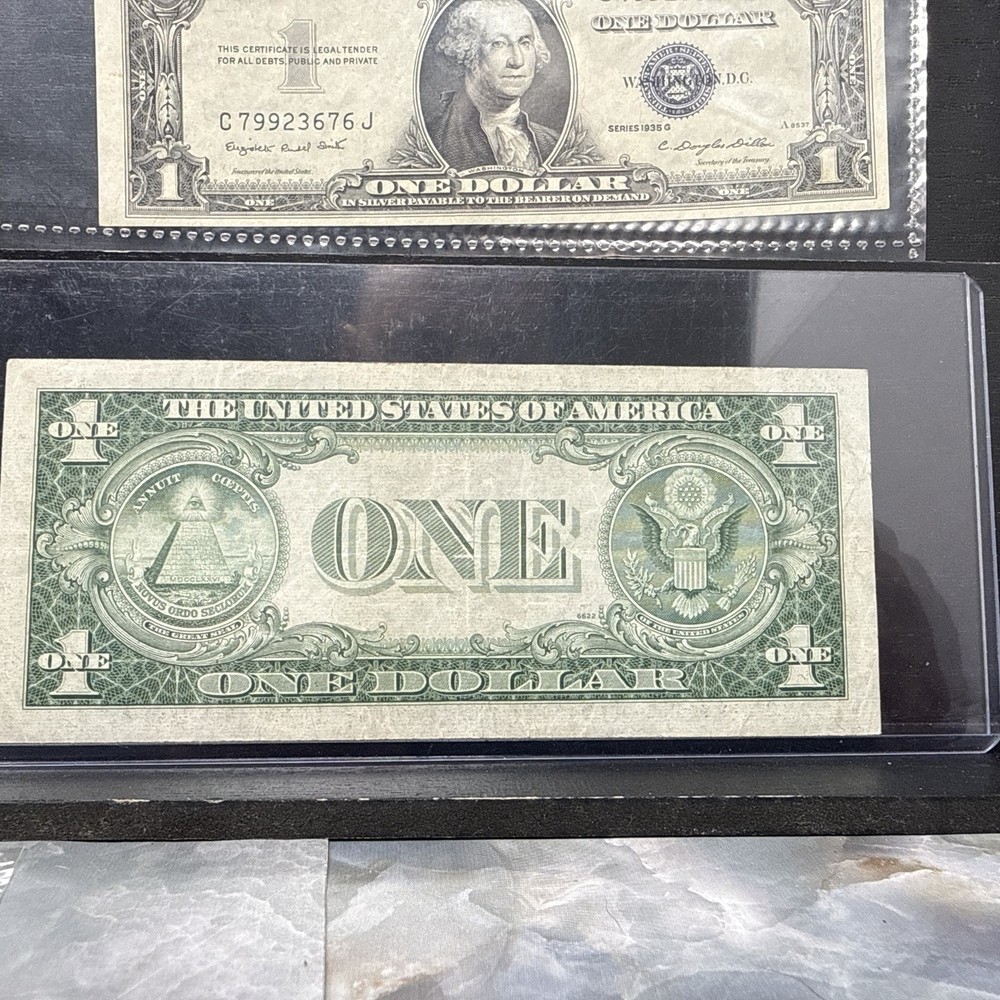 1935 Blue Seal $1 Bills, 1 Bill Star Note