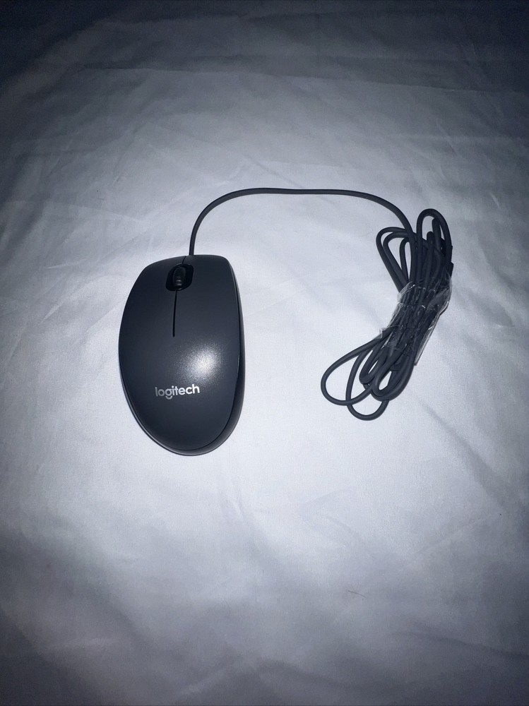 Electronics 4Piece Bundle - Keyboard, Mouse, Cord, & Computer Mat