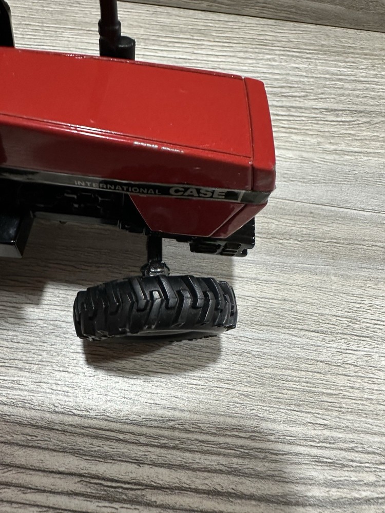 ERTL Case International 2294 Tractor Front Drive *Needs Work*