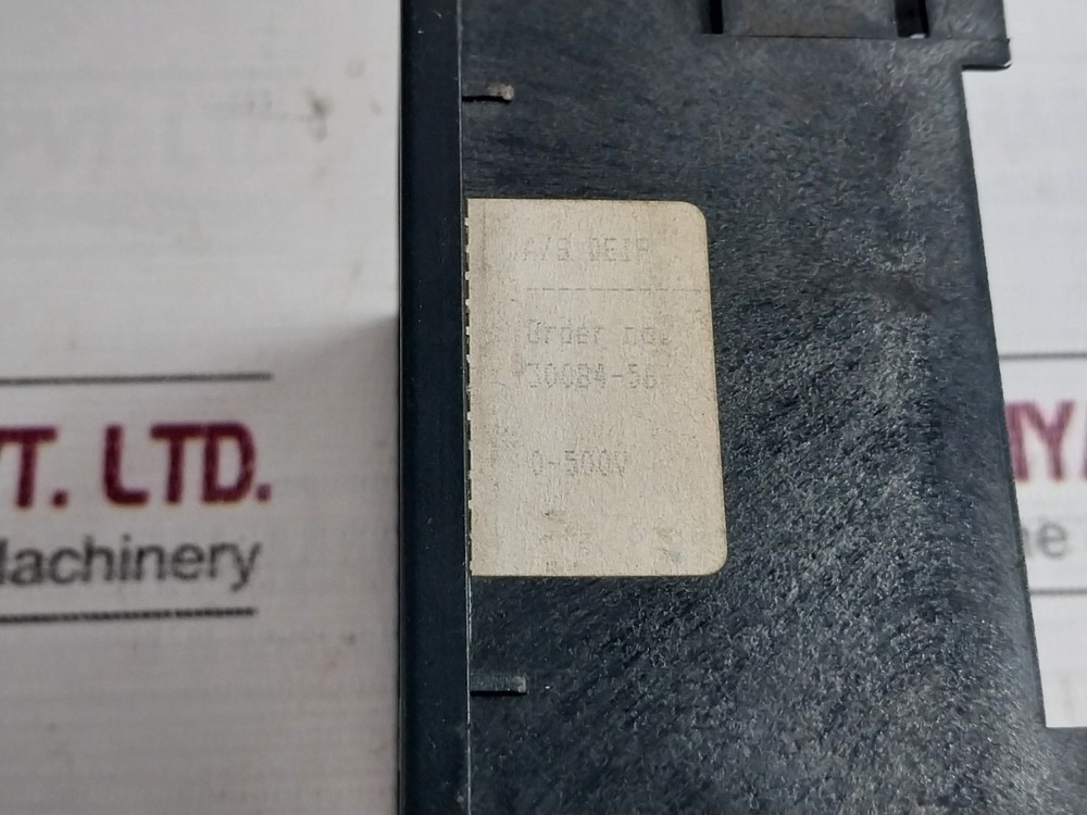 DEIF 30084-56 Analog Voltmeter 0-500V