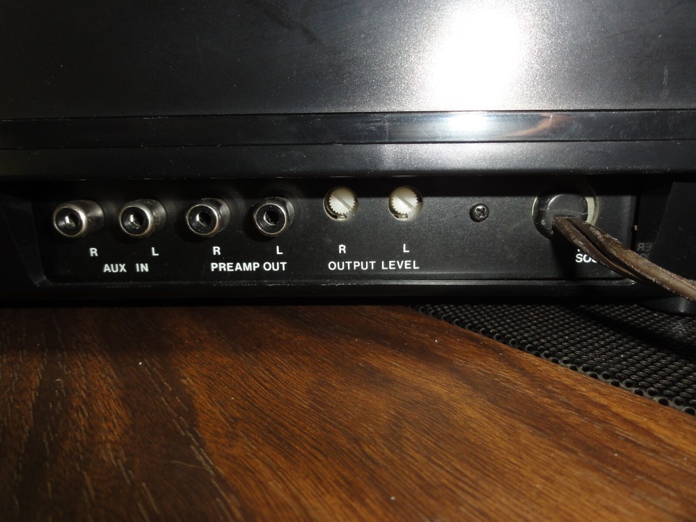 Vintage Realistic SCT-9 Solid State Stereo Cassette Deck Good for Restoration