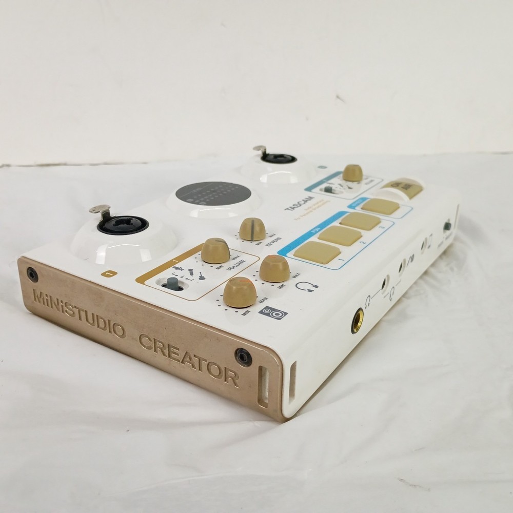 Tascam US-42 Ministudio Creator USB Podcasting Interface