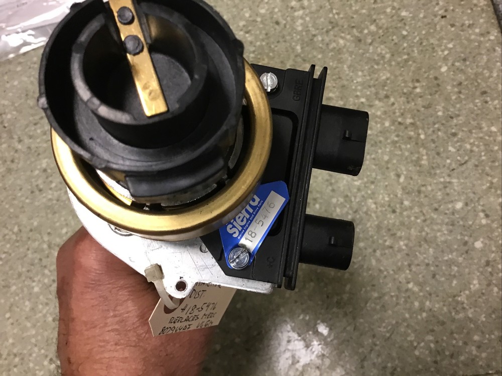 Sierra 18-5476 V6 Marine Distributor