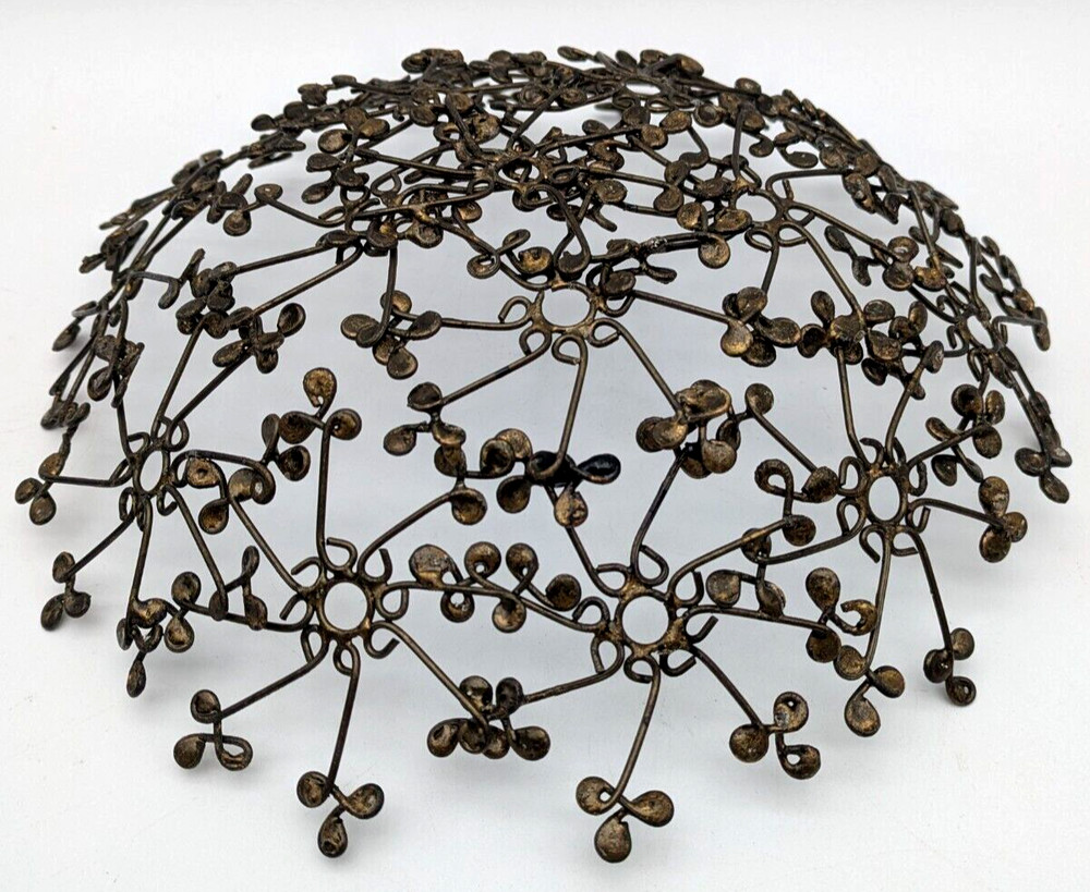 Gold Metal Wire Filigree Decorative Console Bowl