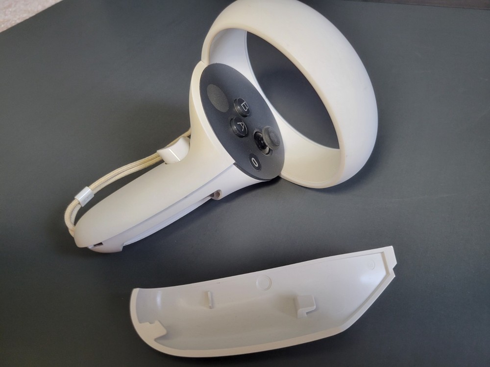 Meta Quest 2 Controller RIGHT Hand Only BROKEN-Stick Drift-