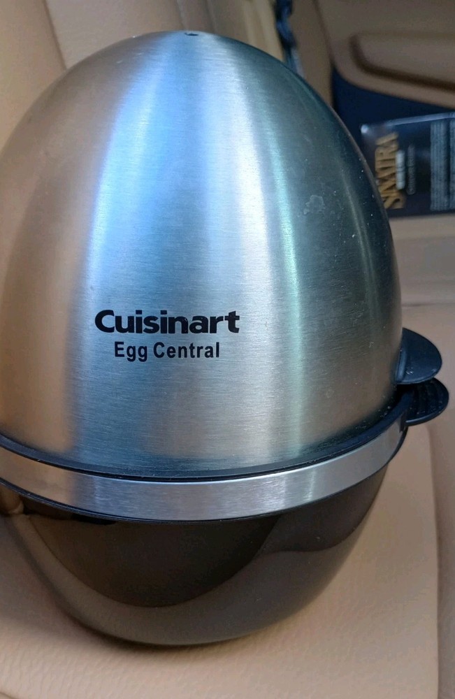 Cuisinart Egg Central Electric Egg Cooker 10 Egg Capacity CEC-10