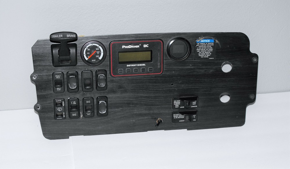 2006 Freightliner Columbia Century Switch Dash Panel