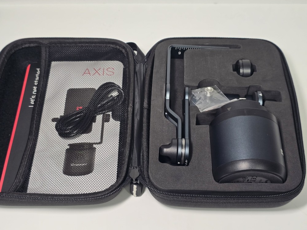 Matterport Axis Motorized Mount for Smartphone Remote Control Adjustable