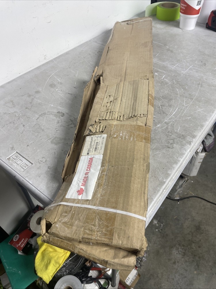 Hager 36" Offset Vertical Pull