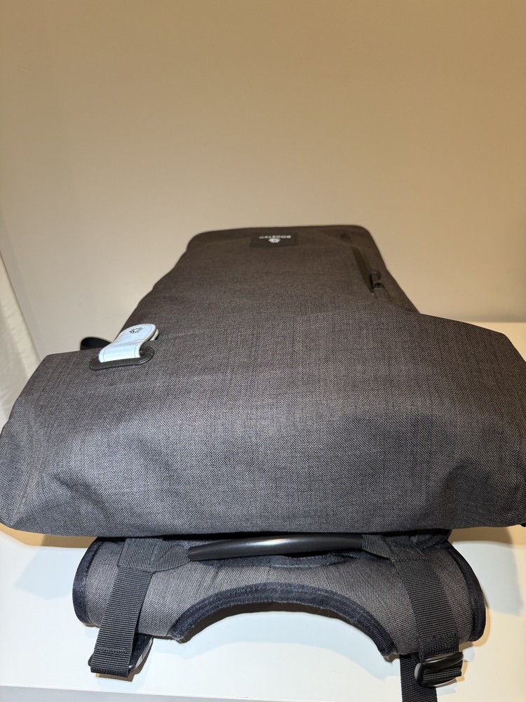 NWOT Authentic Boosted Board Backpack Daypack - Skateboard Carry Bag