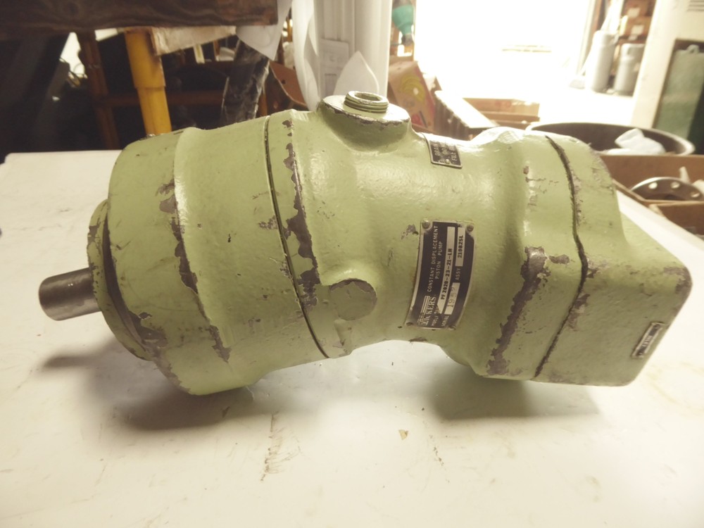 Eaton PF2020-23-21LH Constant Displacement Piston Pump