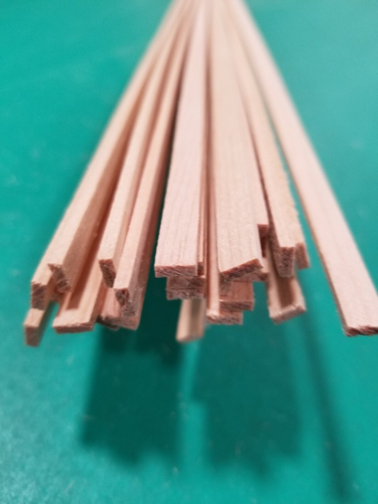 Spruce 3/32 X 1/4 X 36" (8) 5525