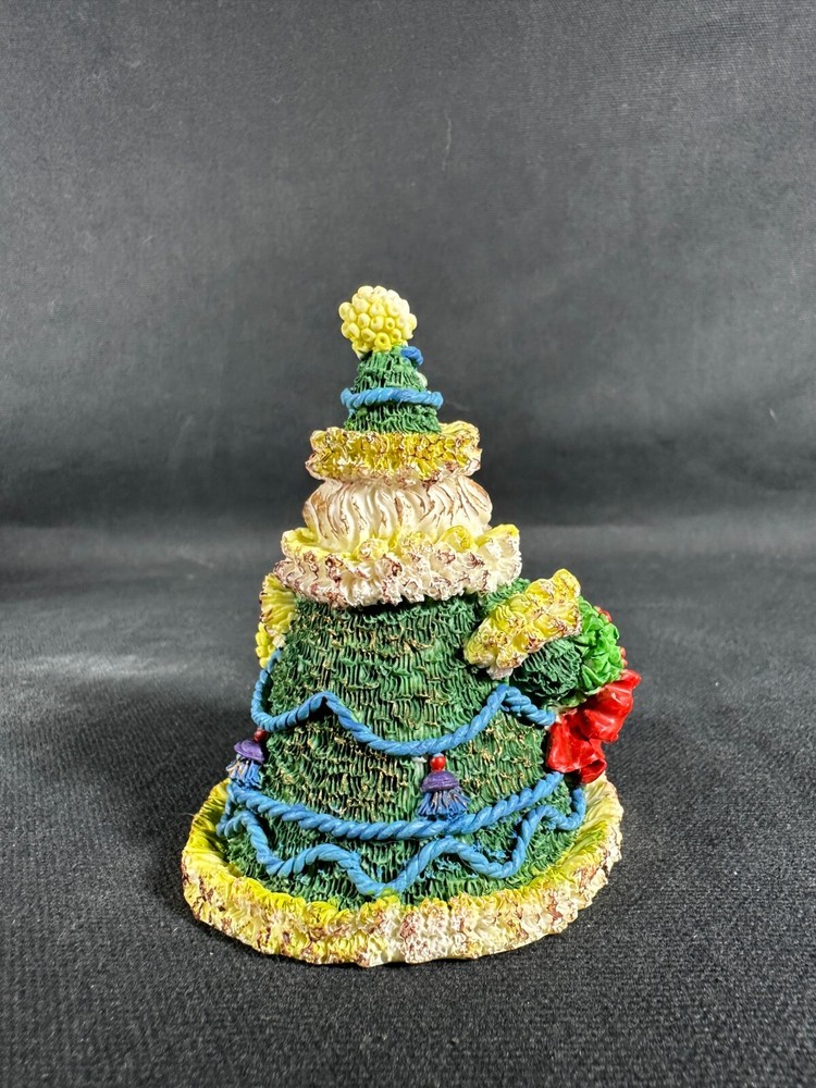 Pair of Santa Figurines