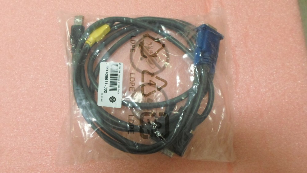 HP 438611-002 1X4 KVM Console 6' USB Cable.
