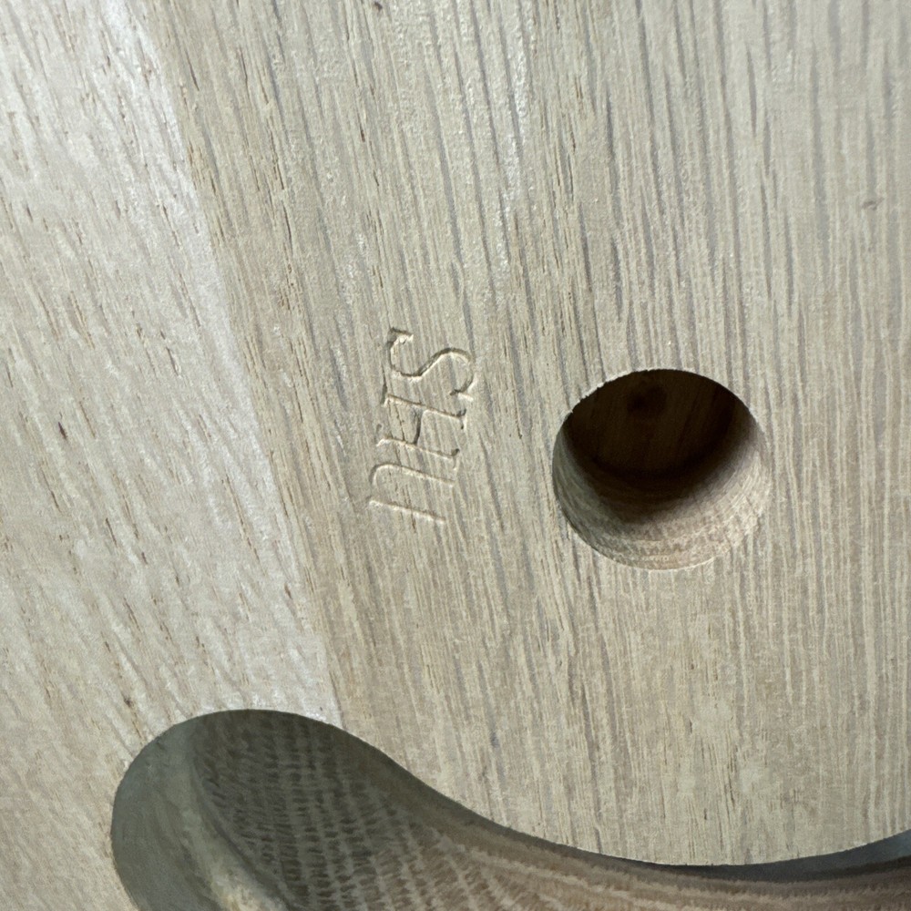Oak - Right Hand Volute with Up Easing