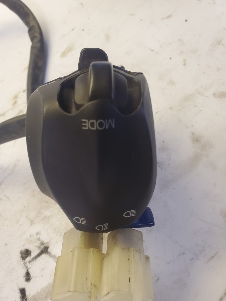 07 - 10 2008 Aprilia Shiver 750 left handlebar switch