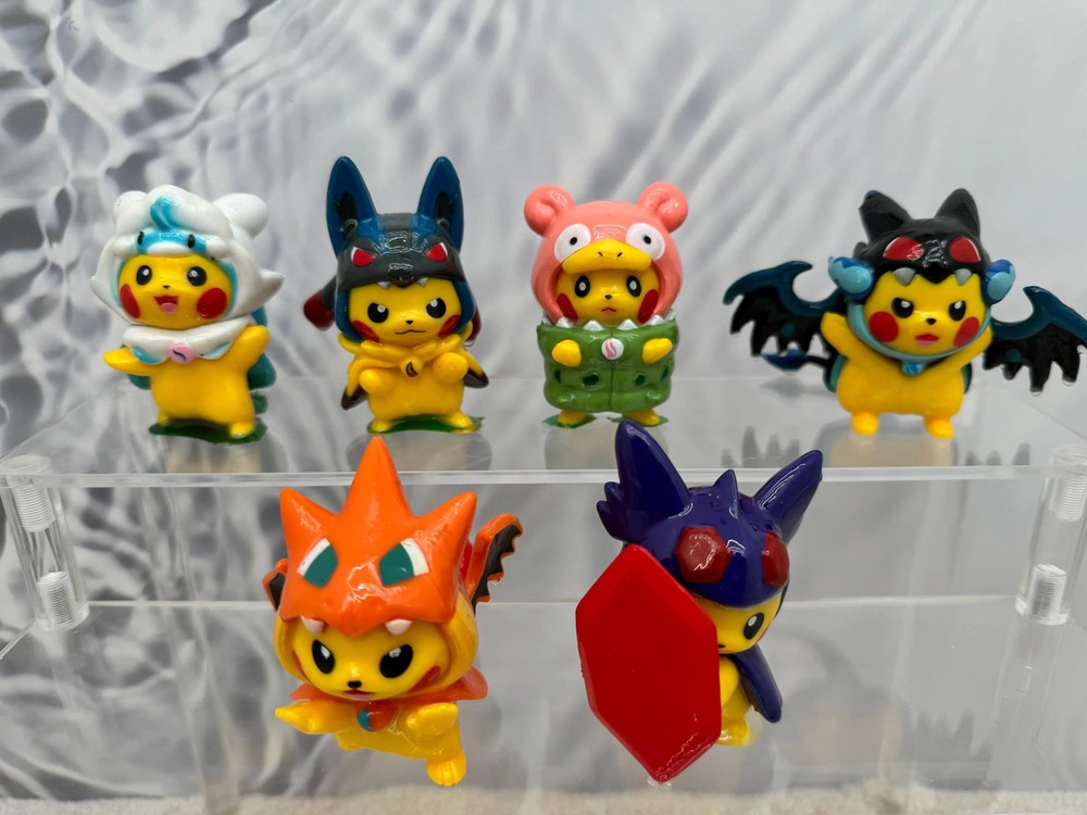 Pikachu Special Outfits!