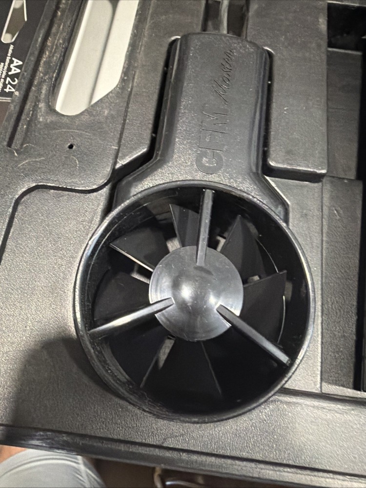 UEI DAFM2 - THERMO-ANEMOMETER