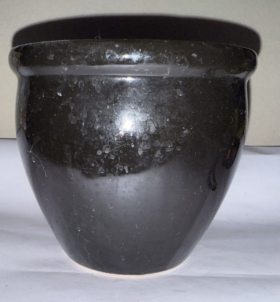 black flower pot pottery vintage