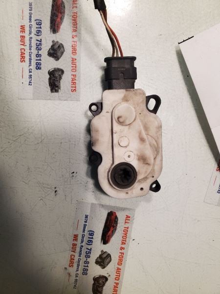 C-MAX 2015 Air Shutter motor control module 42052
