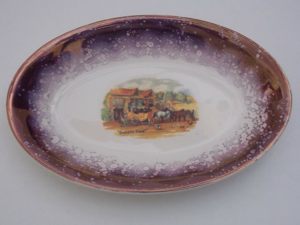 GRAY'S POTTERY - Oval "Dicken's Days" Dish - England