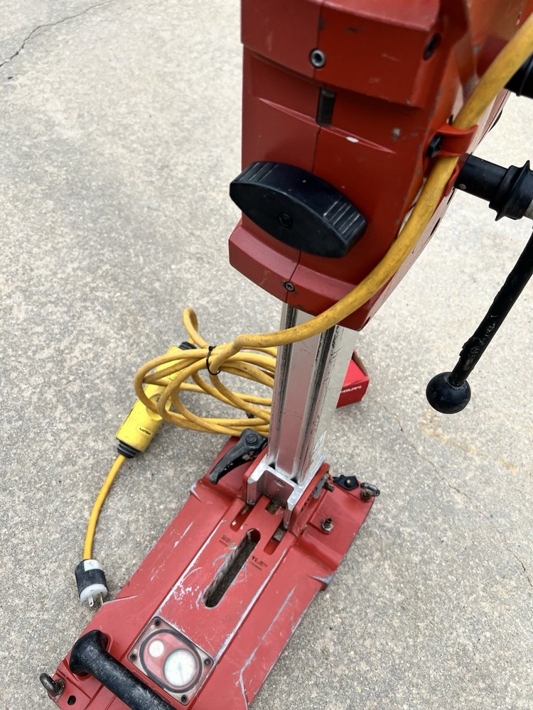 HILTI DD150 U Concrete CORE DRILL With Stand