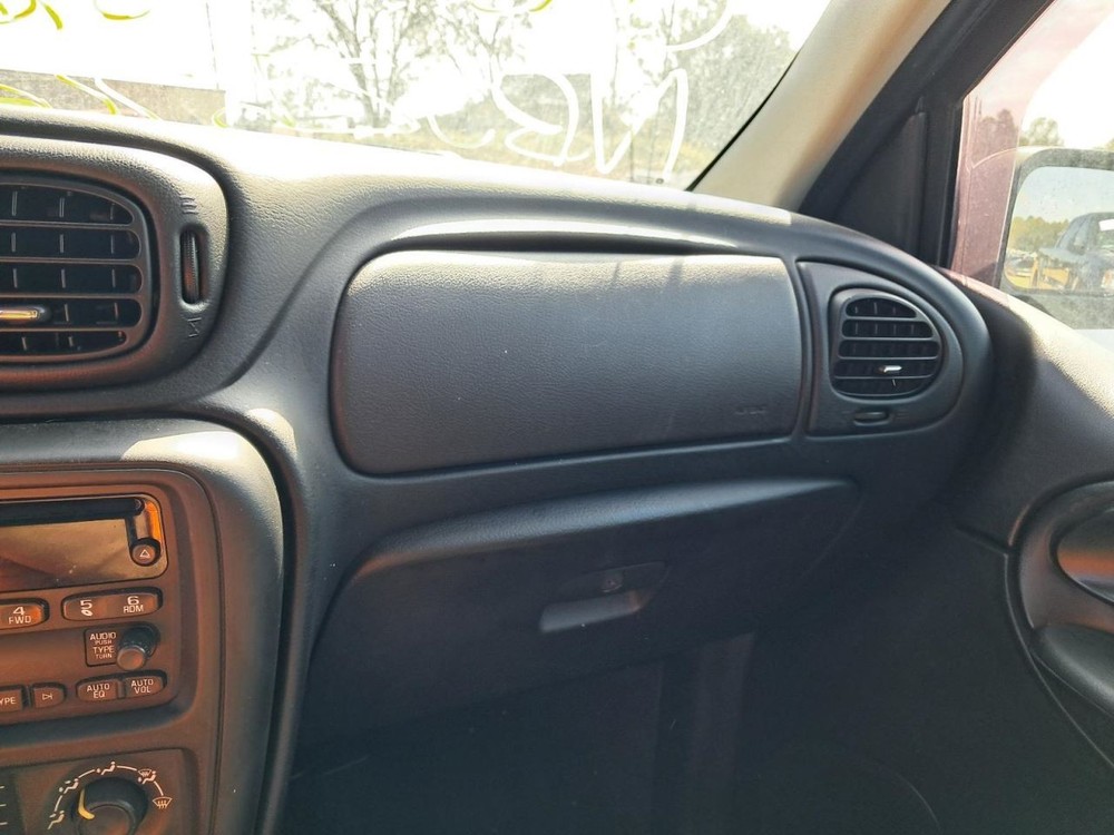 TRAILBLAZ 2008 Glove Box 4820986