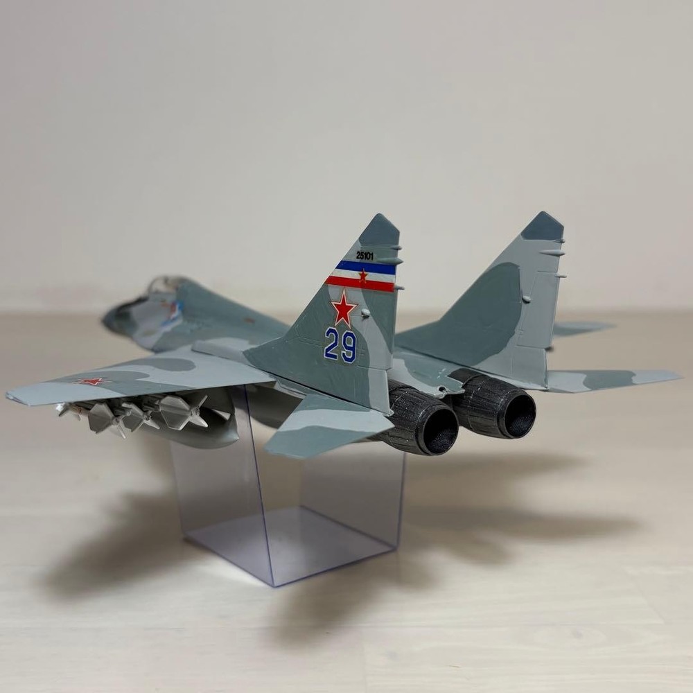 Assembled Mig-29 Fulcrum Plastic Model Japan