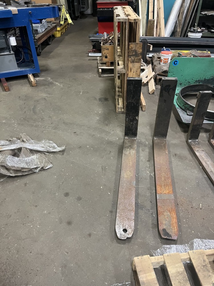 42" long 2" heel fork truck fork