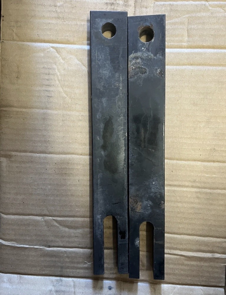 Thermo King APU Spacer Bracket Tripac & Evolution