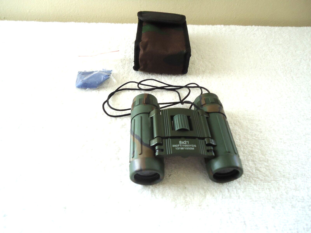 Magnacraft ? 8x21 Binocular With Case  " GREAT ITEM "