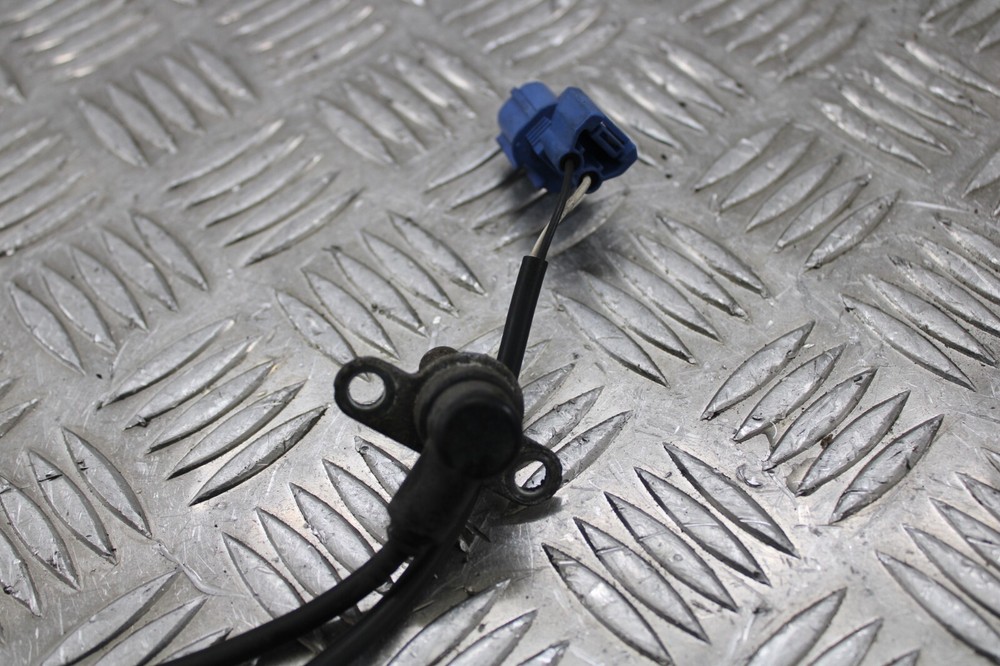 Suzuki GSF 1250 Bandit S ABS 2007 front wheel ABS sensor 2007 - 2012