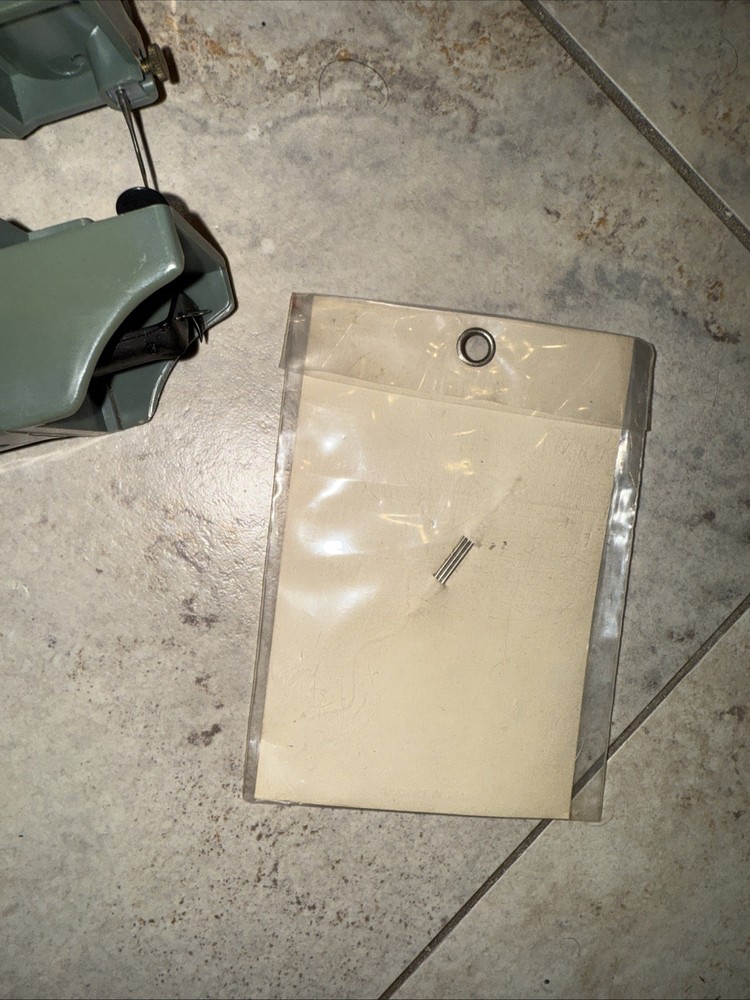 Dexter Automatic Hemmer & Stitcher Spool Thread Needle Threader Made In USA