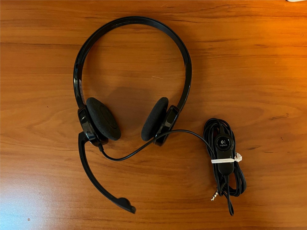 Logitech Wired Headphone Headset with Mic