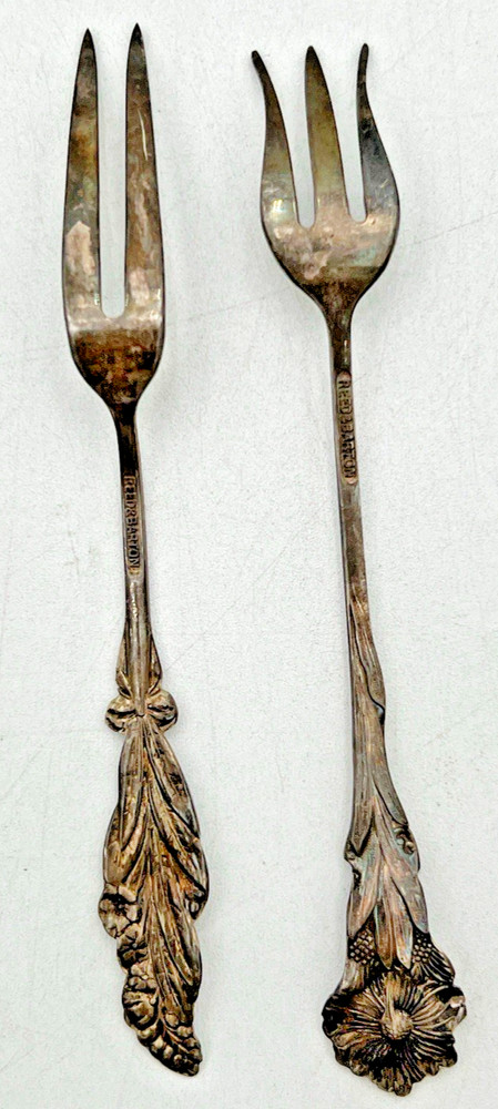 REED & BARTON HARLEQUIN JELLY SERVER, LADLE, LEMON FORK & OLIVE FORK SILVERPLATE