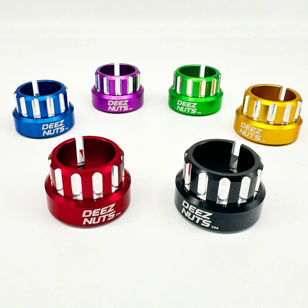 BILLET BMX™ DEEZ NUTS™ SEAT POST CLAMP 31.8mm