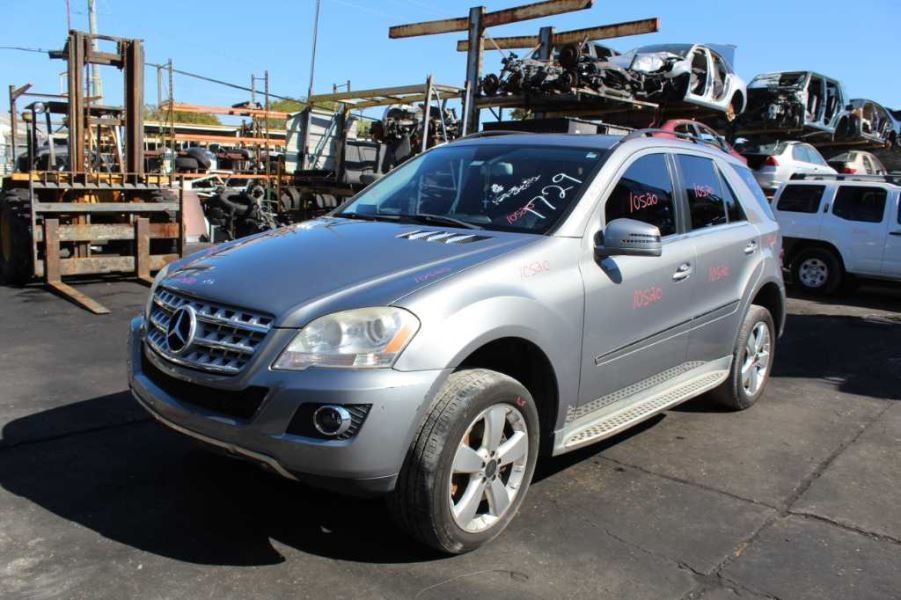 ML350     2011 Muffler 525756