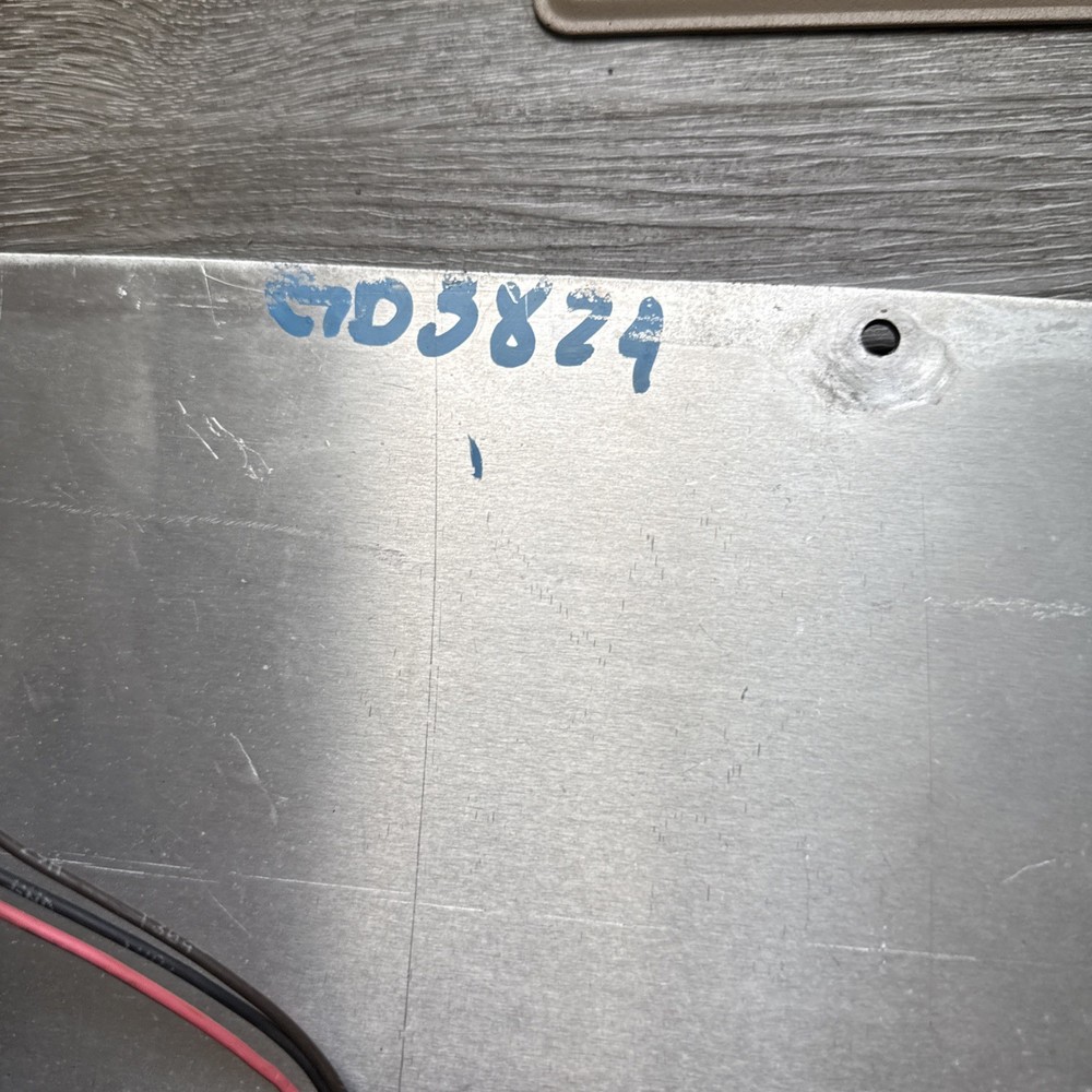 Freightliner 3 Speed Dashboard Switch Panel Console - P/N: GD3824