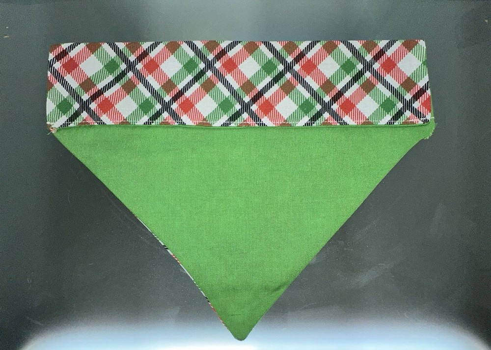 Handmade Over The collar Pet Bandanna Size medium - Christmas plaid pattern