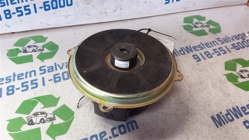 G35 2006 Speaker 7983175