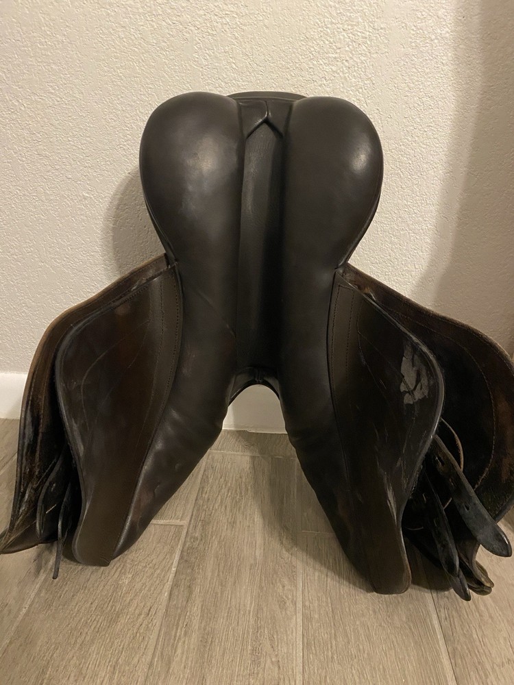 Black Country Solare Saddle