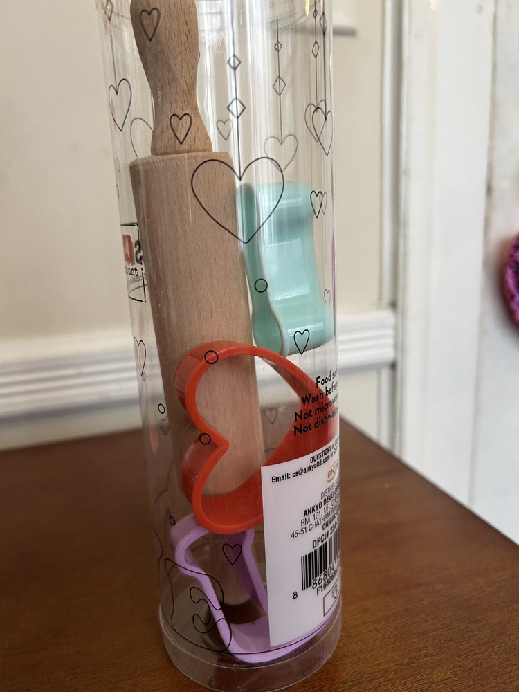 Valentines Day Baking Set 4 Count, Mini Rolling Pin , 3 Cookie Cutters